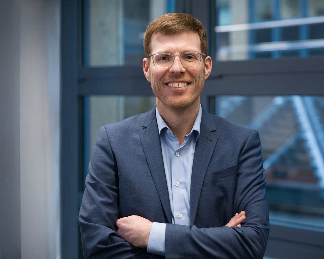 Dr. Michael Albiez Dr. Michael Albiez